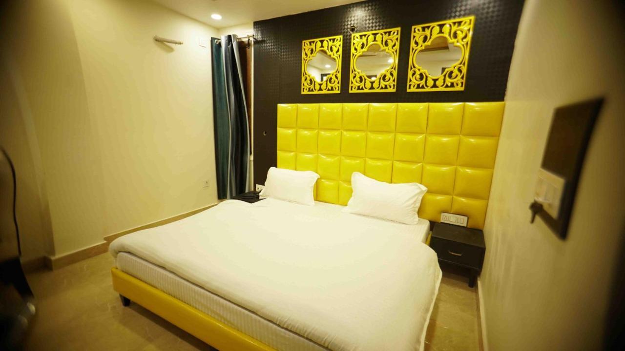 Hotel Soluxe Yamuna Nagar Экстерьер фото